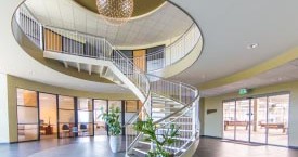 Nieuw bedrijfspand van Van den Brink Staalbouw bv te Barneveld